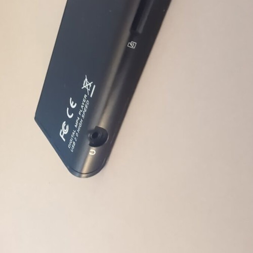 OP MP4 player used, unknown condition for repair or parts