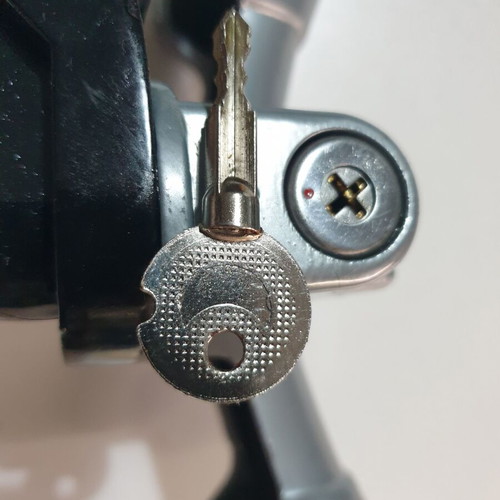 Steering Wheel Anti-Theft Lock Block-Master used with key