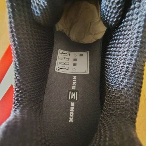 Nike Shox TL SE sneakers size 43, black and grey