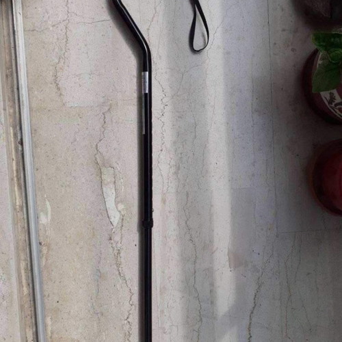 Adjustable walking cane used, in excellent condition