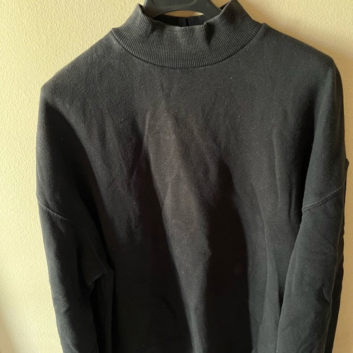 Bershka sweatshirt black size M like new