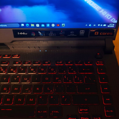 Asus ROG Strix 15 Ryzen 7 laptop like new