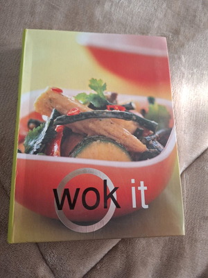 Wok it Cookbook with wok recipes like new, hardcover