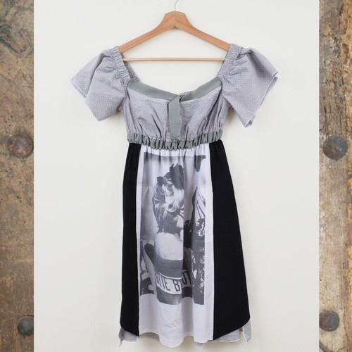 Y2K Summer Dress with Short Sleeve and Graphic Print like new