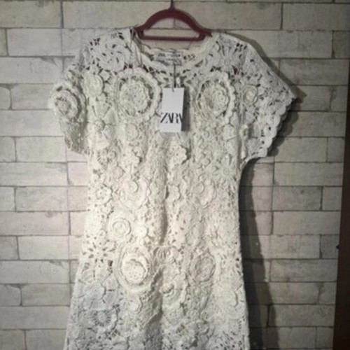 zara white embroidered mini dress Zara White Floral Lace Mini Dress main image 0