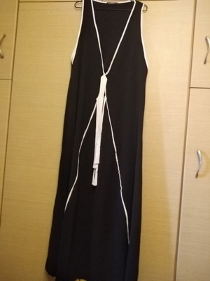 Long dress black with white details, like new, Greek made