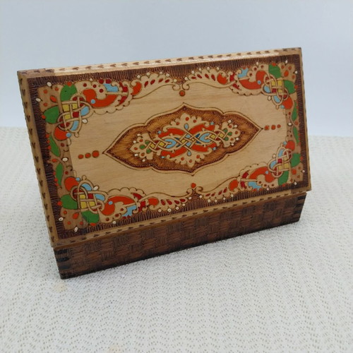 Wooden cigarette box, vintage Bulgarian pyrography and painted