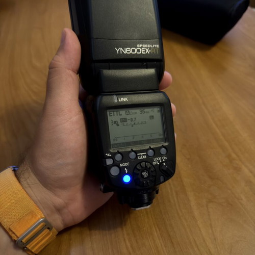 Yongnuo YN600EX-RT flash for Canon cameras, with case