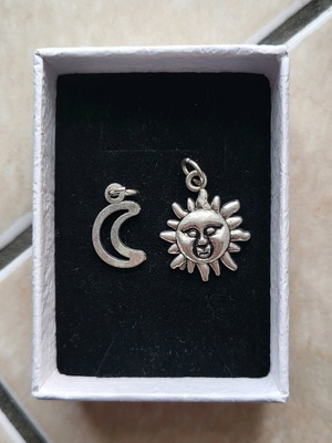 Boho sun moon set in excellent condition