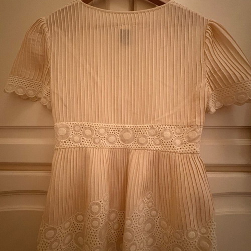 Catherine Malandrino V neck beige blouse like new