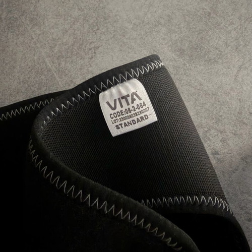 Vita knee brace new