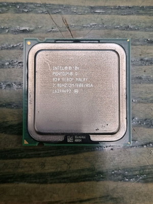 Cpu pentium D 820 δοκιμασμένος SL8CP