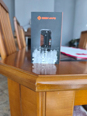GeekVape Aegis Legend 2 mod used, black