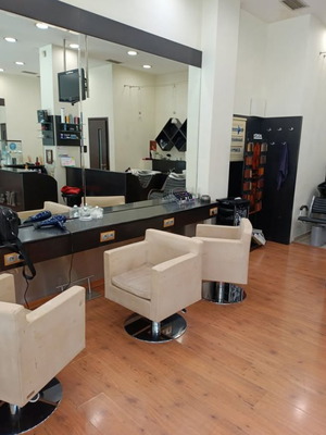 Hair salon for sale in Kallithea, 20 years