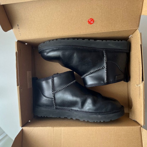 Ugg black boots