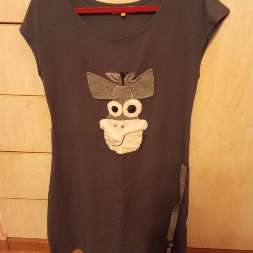 Handmade gray dress like new with donkey design M/L