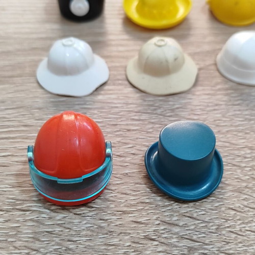 Playmobil vintage hats used, lot