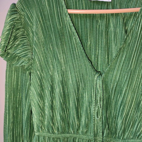 Zara pleated blouse new, green, size S