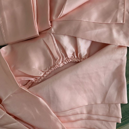 Satin double bed sheets new in salmon color