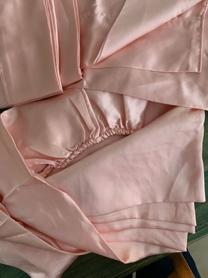 Satin double bed sheets new in salmon color