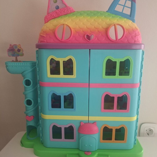 Gabby's Dollhouse like new with all accessories