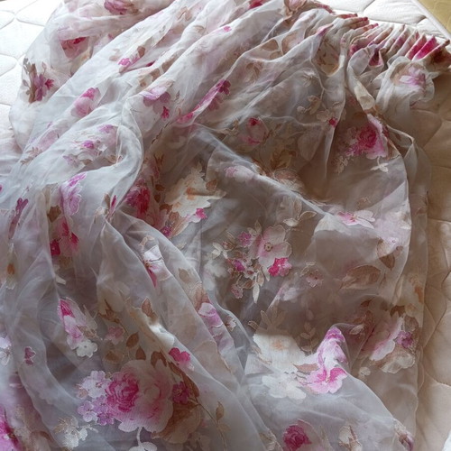 Curtain transparent sheet with pink and beige flowers, like new