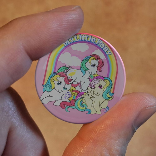 80's Cartoon Pins new, pack of 9 pieces 2.5cm
