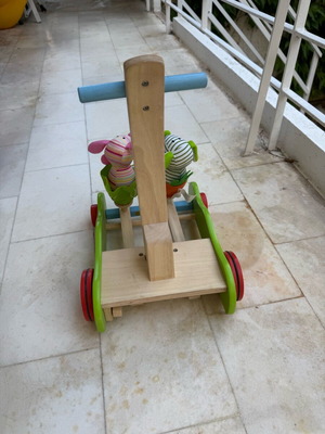Wooden walker like new