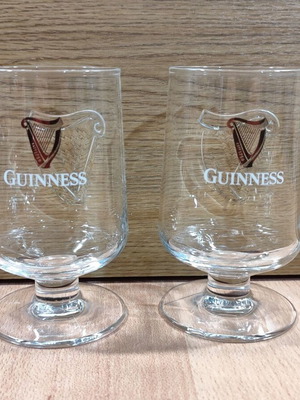 Guinness σετ δύο διαφημιστικών κολονάτων ποτηριών 0.33lt καινούρια