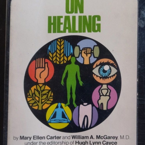 Edgar Cayce On Healing book like new