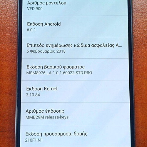 Vodafone VFD 900 smartphone used, 32 GB, black