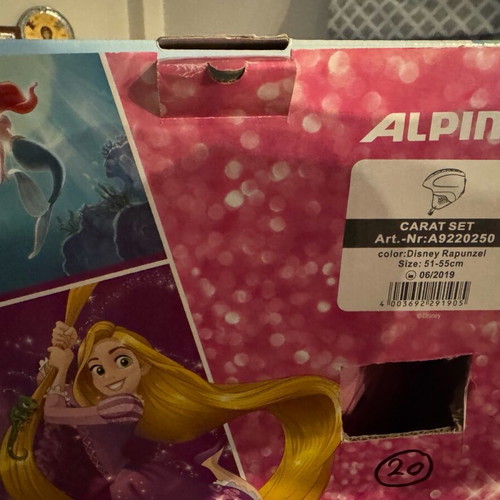 Alpina Carat Set Disney kids ski and snowboard helmet Rapunzel like new with goggles