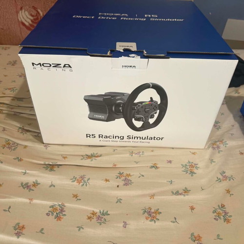 MOZA R5 Bundle with KS Wheel and SR-P Lite Brake Performance Kit
