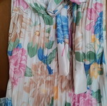 Floral satin dress new, one size, multicolor