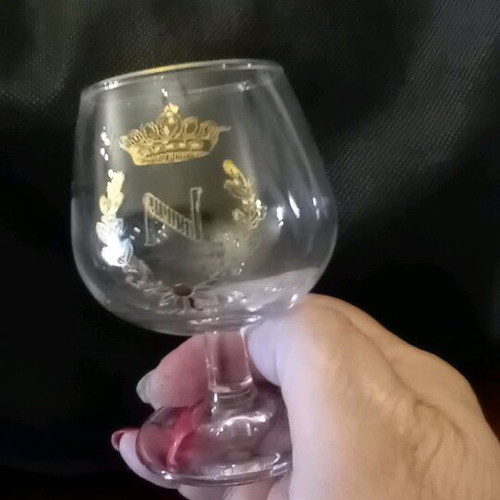 Glasses with crown like new, set of 3