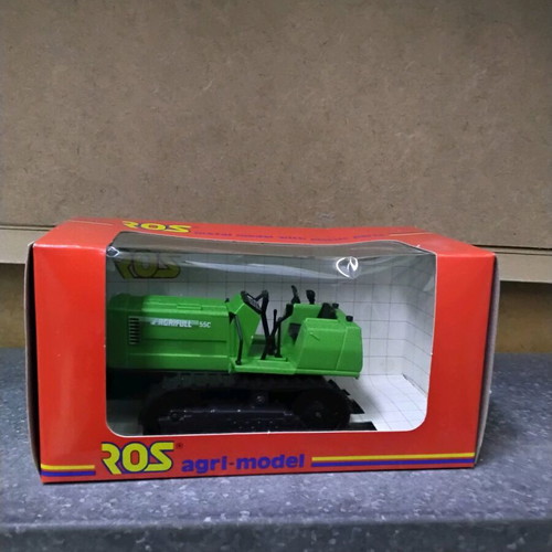 Agrifull 55C crawler tractor new metal-plastic model 1:32 scale
