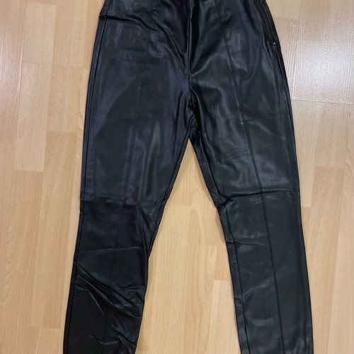 Zara high-waisted leggings like new, black leather texture