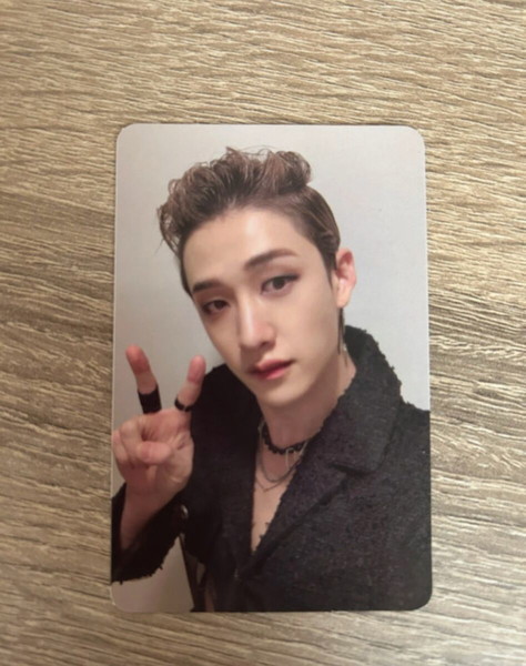 Stray kids oddinary bangchan photocard