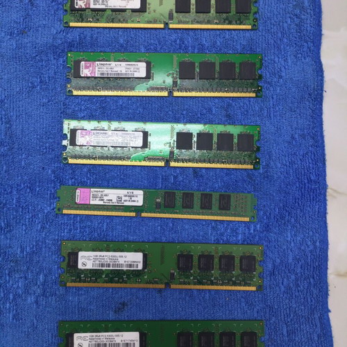 DDR3 1GB Memory Card for Computer like new