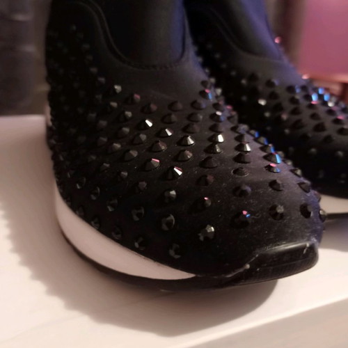 Renato Garini black athletic shoes like new, size 39