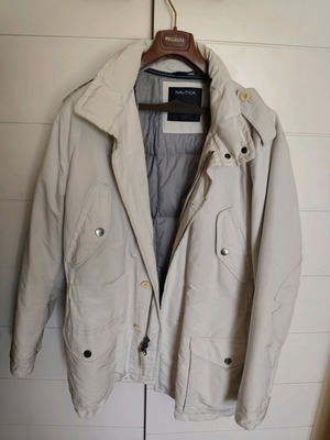 Nautica jacket like new, XXL, white beige