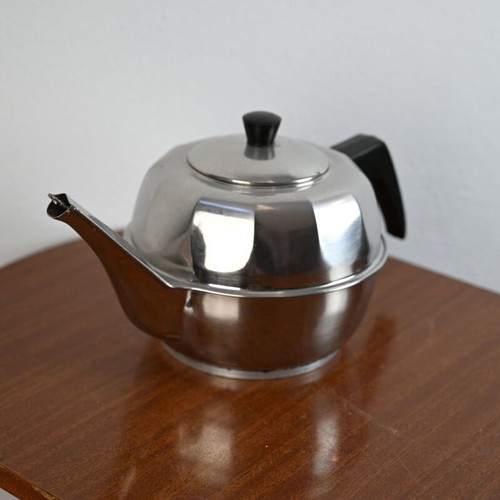 Vintage metal teapot used, stainless steel 17 cm