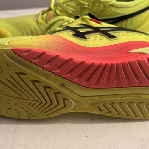 Asics running shoes size 39 used, yellow