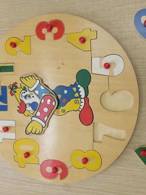 Children's wooden puzzle like new for learning time