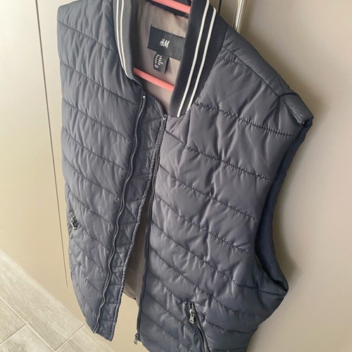 H&M Men's Vest Size EUR 48 Like New, Black