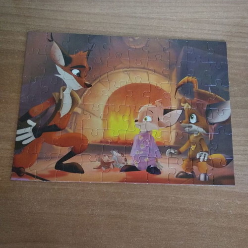 Puzzle used 60 pieces with Renart the Fox theme