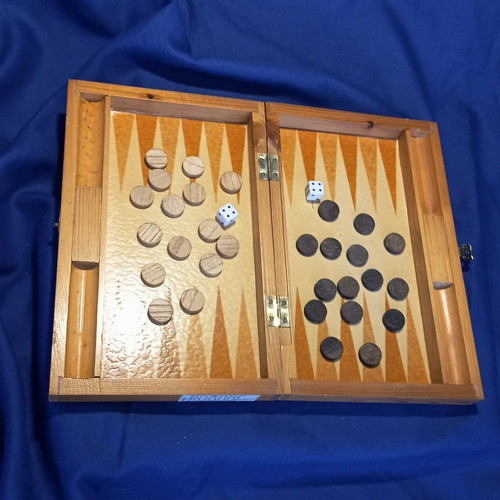 TILI Wooden Travel Backgammon Board like new, 21x13 cm with wooden pieces and dice