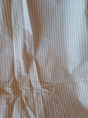 Opaque curtain like new, cotton poplin white with gray stripe