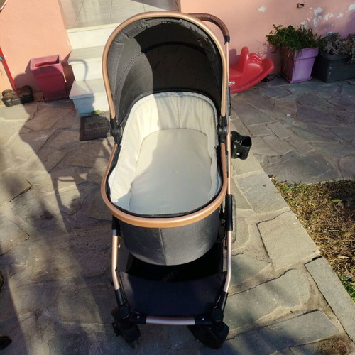 Chipolino 3-in-1 stroller like new with port bebe and car seat