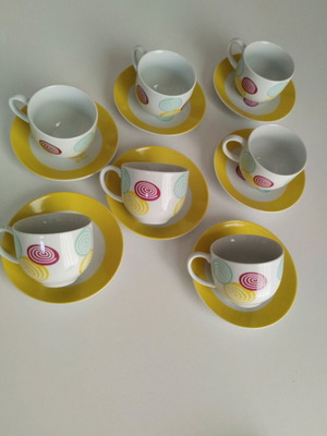 Coffee cups for Greek coffee like new, set of 7 with 2 saucers